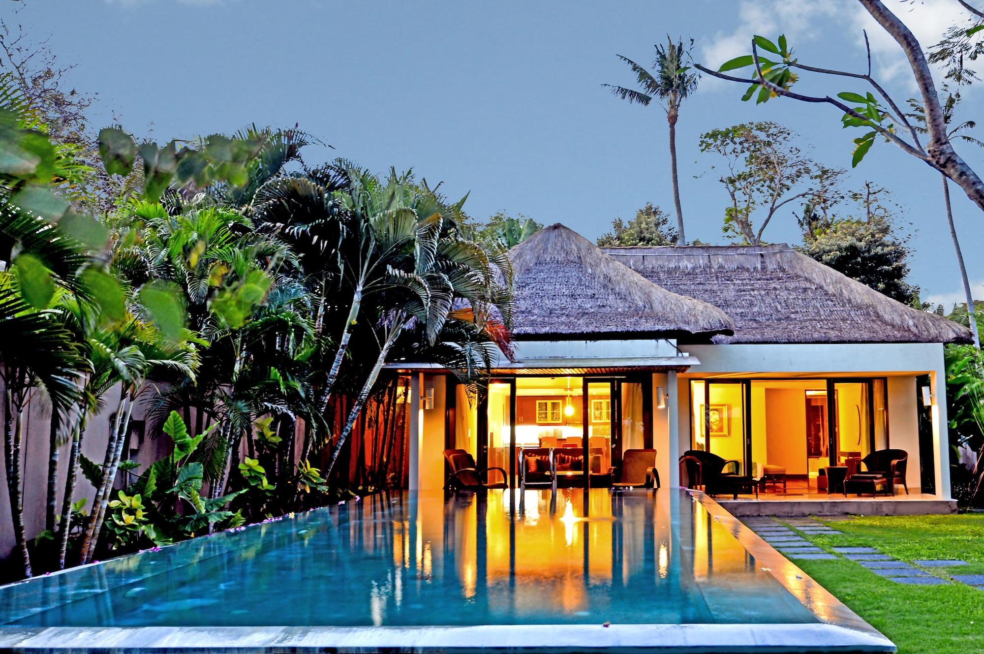 Prama Bali Hotel 5*