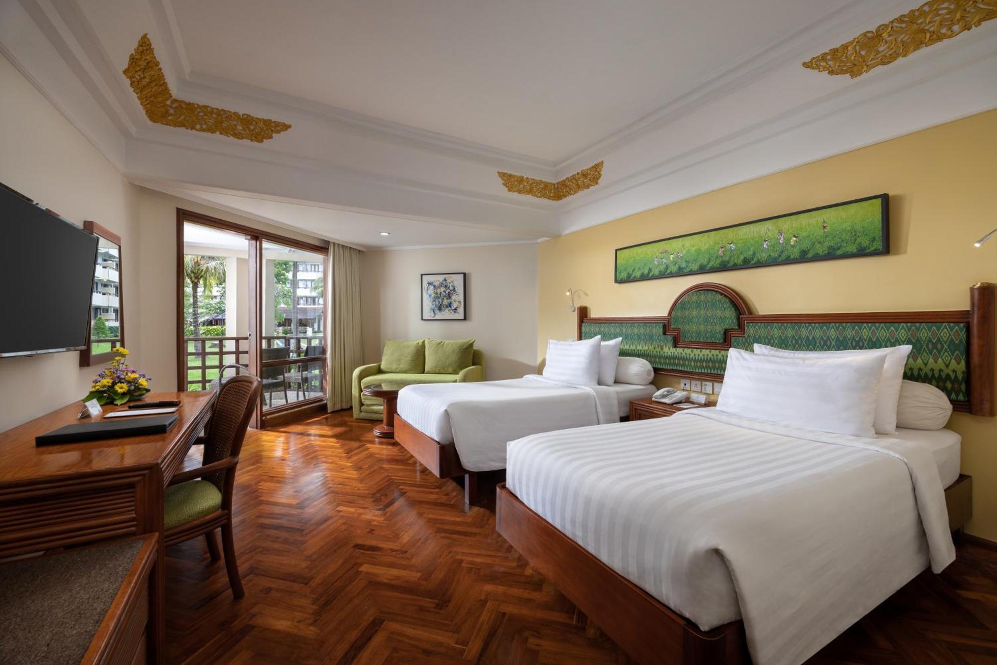 Prama Bali Hotel 5*